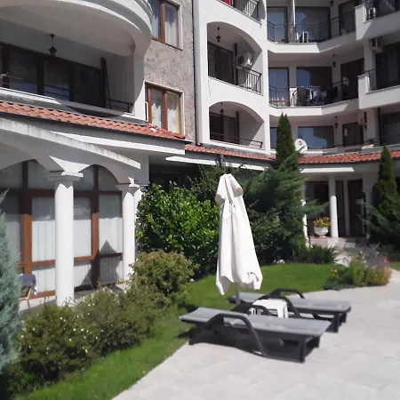 Апартаменты Chateau Del Mar C31a Sunny Солнечный берег