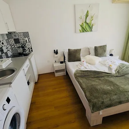 Апартаменты Chateau Del Mar C31a Sunny