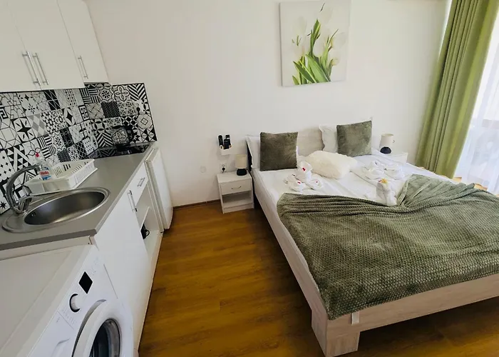 Apartment Chateau Del Mar C31a Sunny